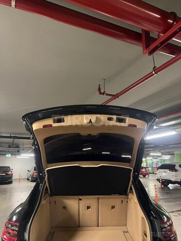 Porsche Macan-17