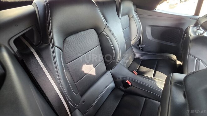 Ford Mustang-10