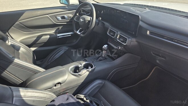 Ford Mustang-8