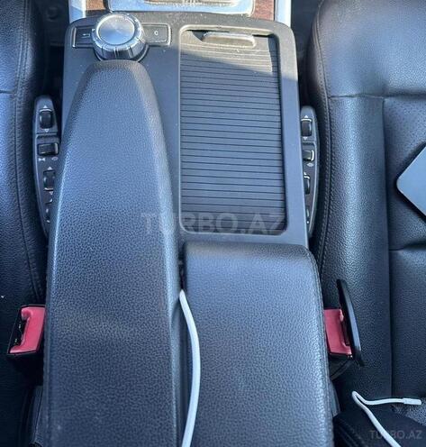 Mercedes E 250-14