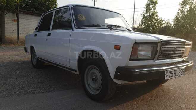 LADA (VAZ) 2107-10