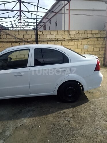 Chevrolet Aveo-6