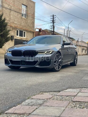 BMW 540-2