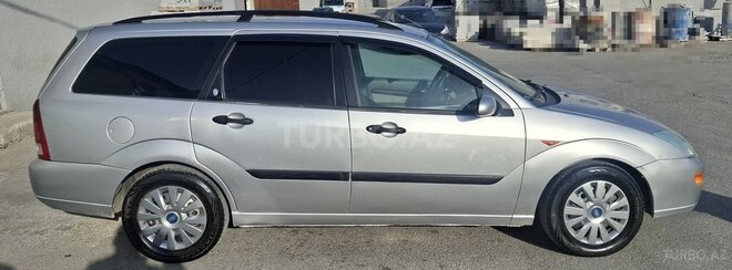 Ford Focus-4