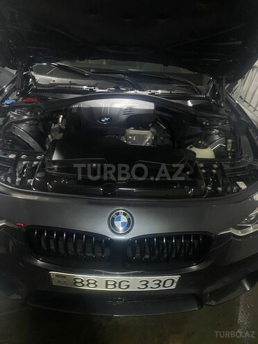 BMW 330-21