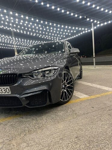 BMW 330-12