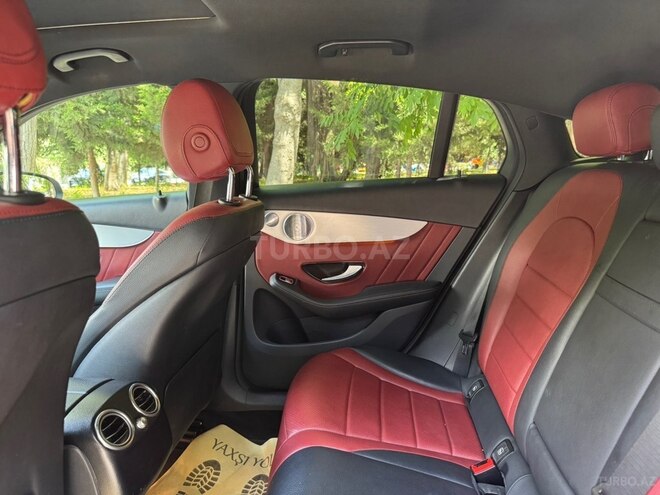Mercedes GLC 300 4MATIC Coupe-7