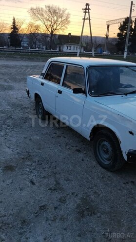 LADA (VAZ) 2107-4