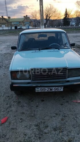 LADA (VAZ) 2107-1
