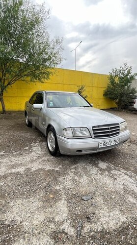 Mercedes C 180-1