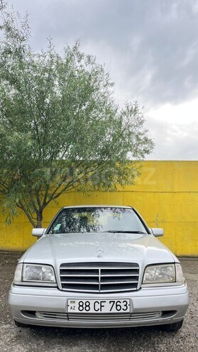 Mercedes C 180-3