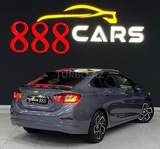 Chevrolet Cruze-5