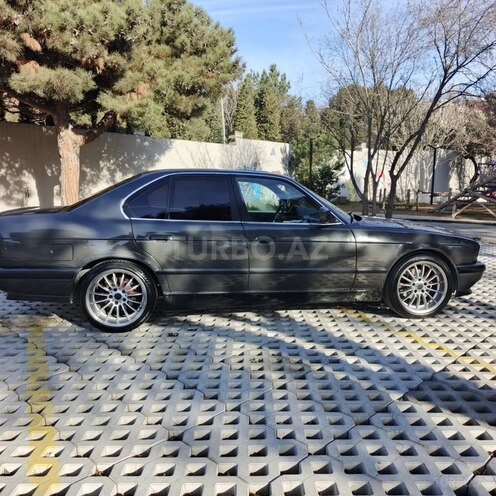 BMW 520-5
