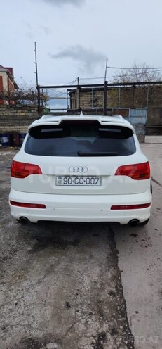 Audi Q7-2