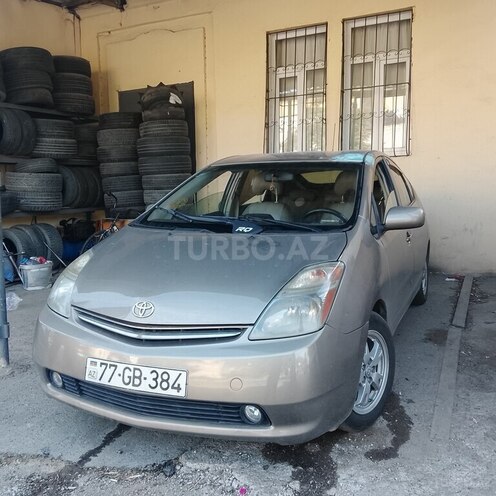 Toyota Prius-1