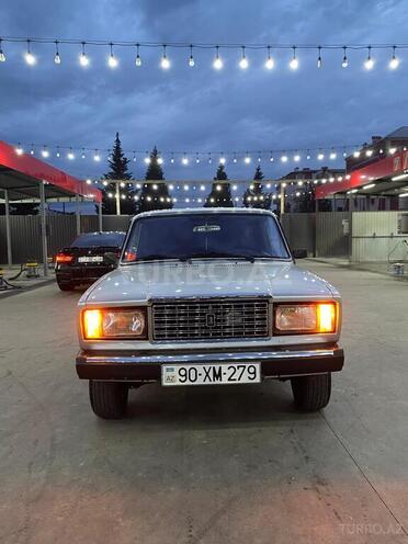 LADA (VAZ) 2107-2