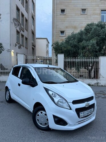 Chevrolet Spark-2
