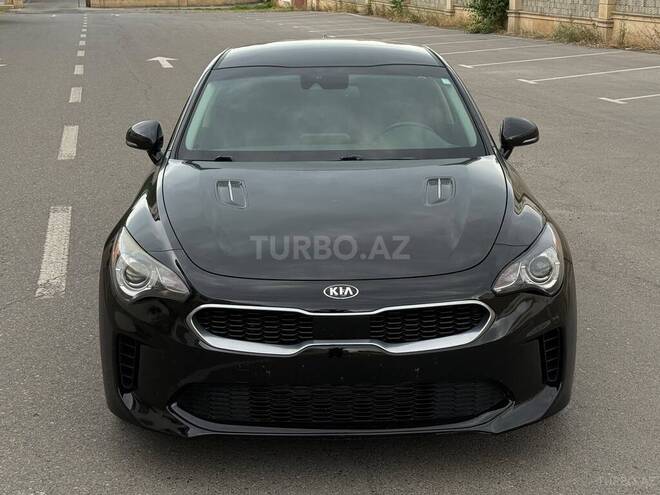Kia Stinger-1