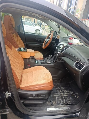 Chevrolet Equinox-4
