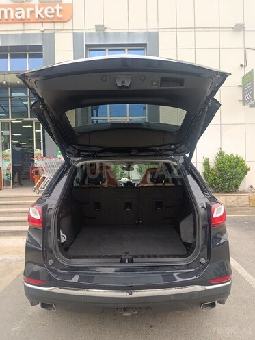 Chevrolet Equinox-5