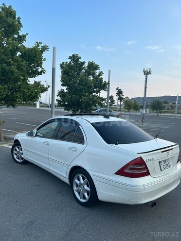 Mercedes C 240-3