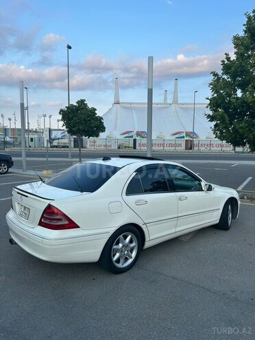 Mercedes C 240-4