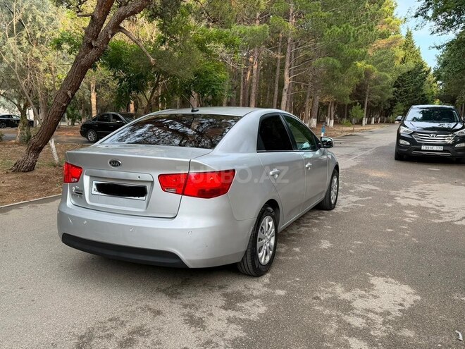 Kia Cerato-8