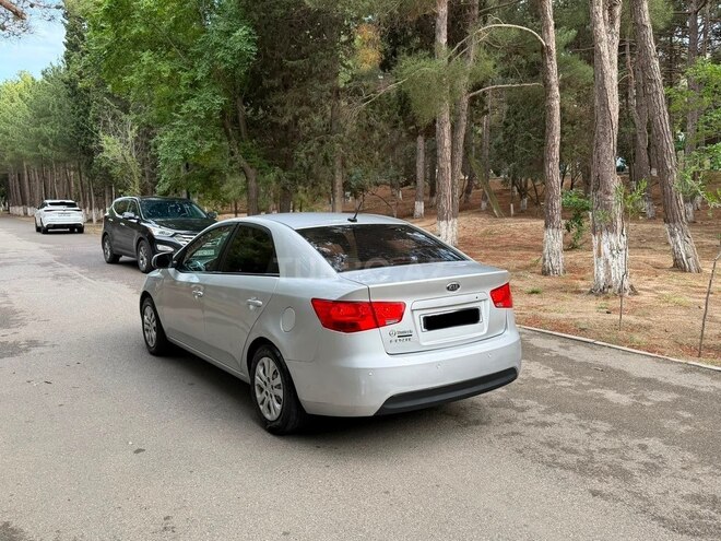 Kia Cerato-6