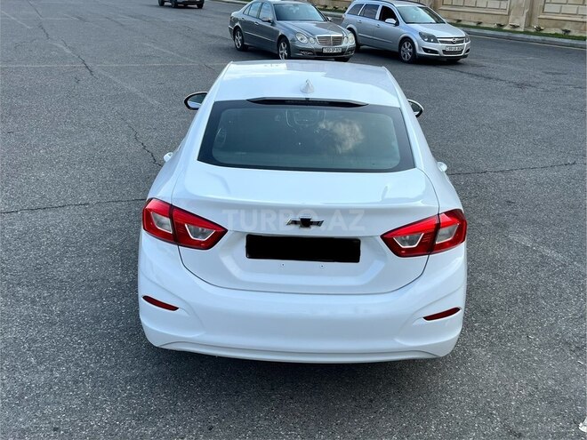Chevrolet Cruze-3