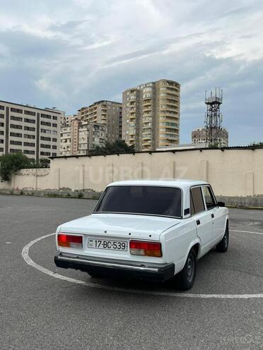 LADA (VAZ) 2107-2