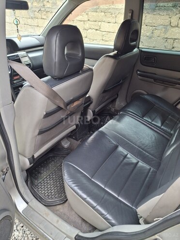 Nissan X-Trail-2