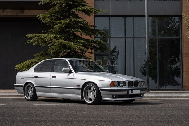BMW 525-10