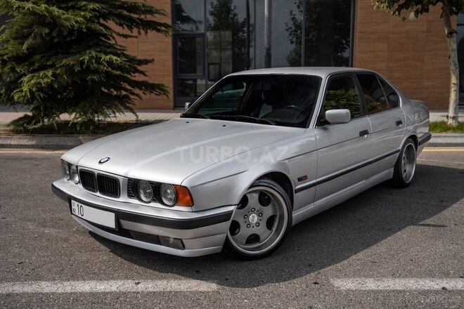 BMW 525-6