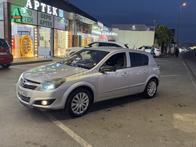 Opel Astra-10