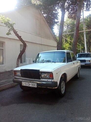 LADA (VAZ) 2107-1