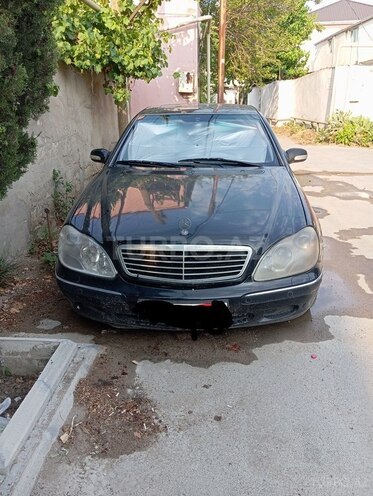 Mercedes S 320-1