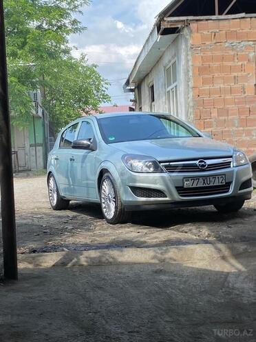 Opel Astra-1