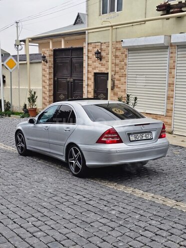 Mercedes C 320-5