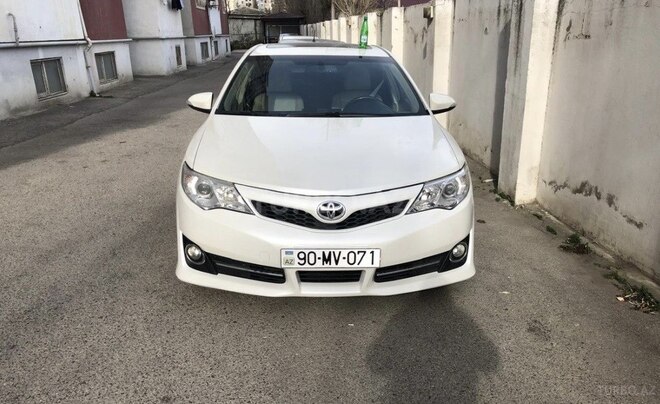 Toyota Camry-2