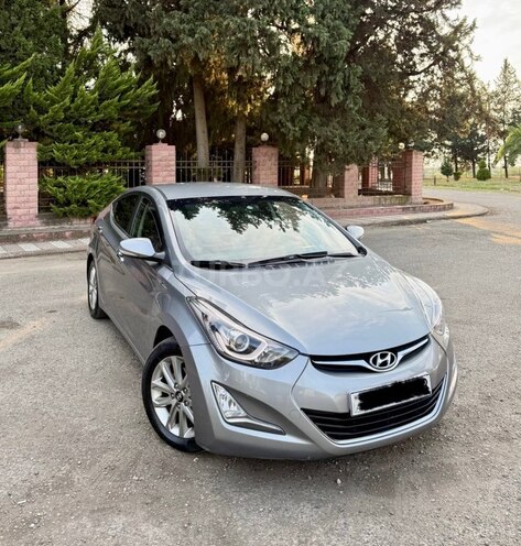 Hyundai Avante-2