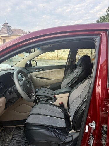 Hyundai Tucson-5
