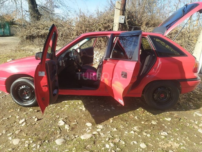 Opel Astra-8