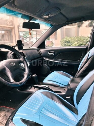 Hyundai Sonata-8