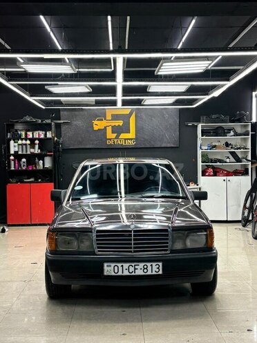 Mercedes 190-3
