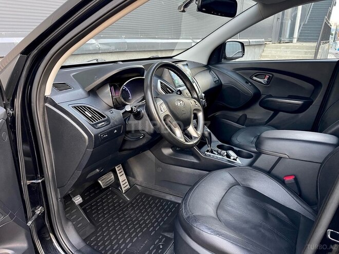 Hyundai Tucson-12