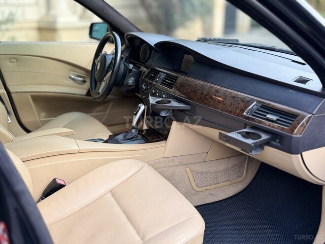 BMW 525-9