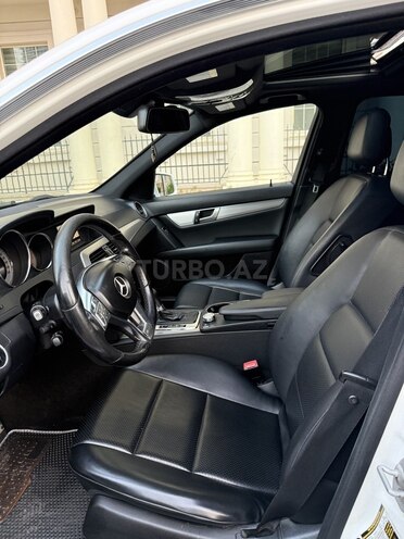 Mercedes C 250-10