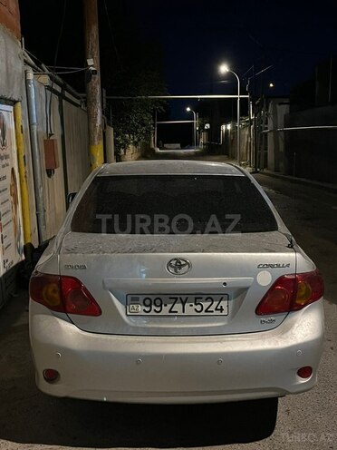 Toyota Corolla-6