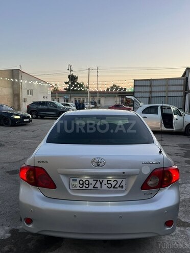 Toyota Corolla-13