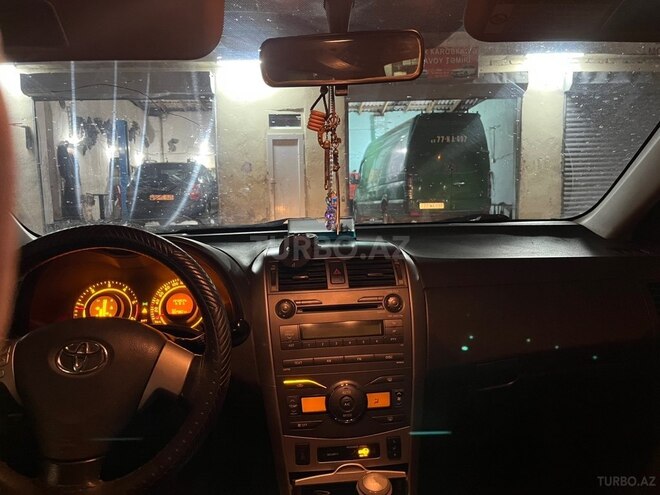 Toyota Corolla-18